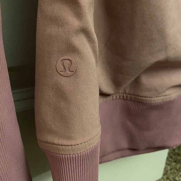 Lululemon jacket - Picture 6 of 7